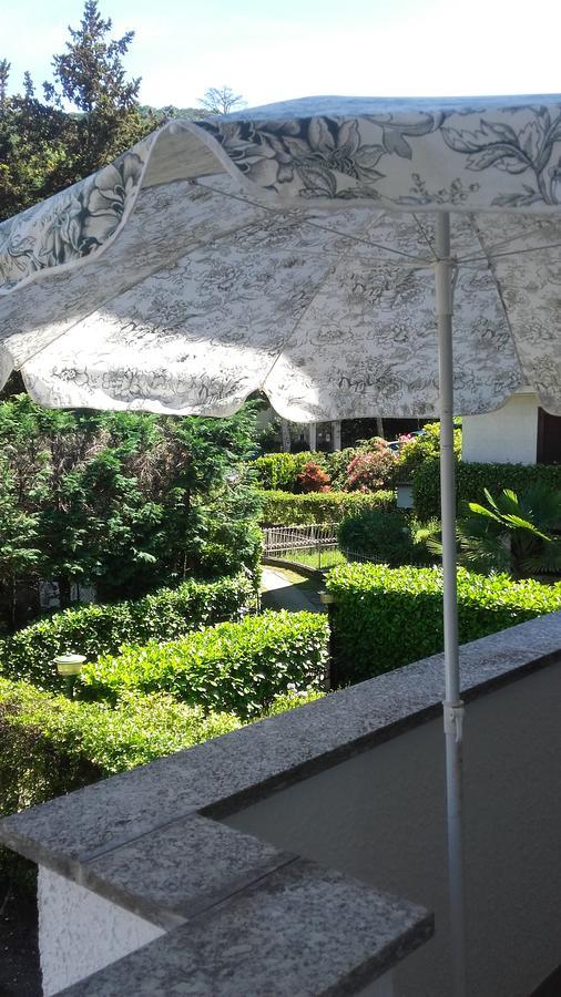 Appartamento Bilocale Dante Stresa Exterior foto